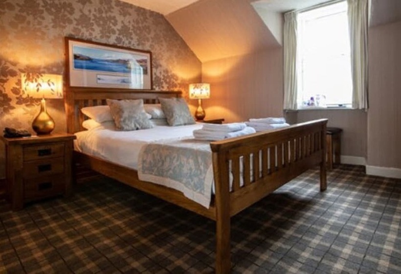 فندق Cairndow Stagecoach Inn