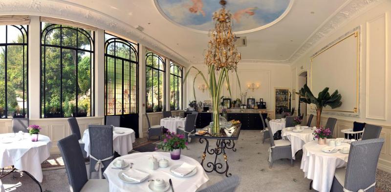 هتل Hôtel La Villa Eugene