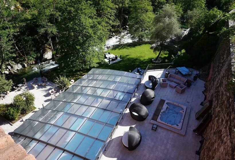 هتل Les Jardins De La Glaciere