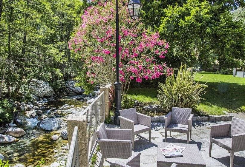 هتل Les Jardins De La Glaciere