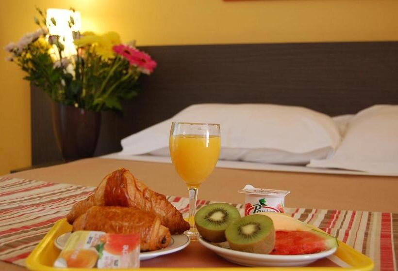 호텔 Artemia Hôtel