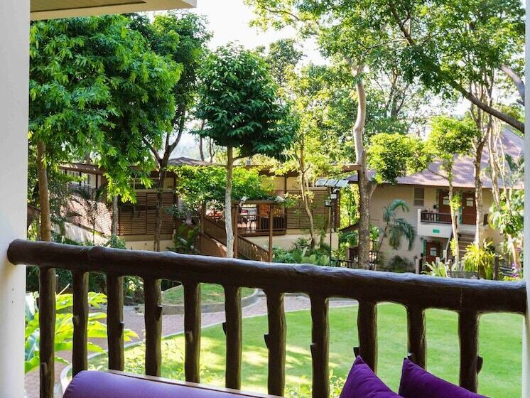 هتل Pakasai Resort