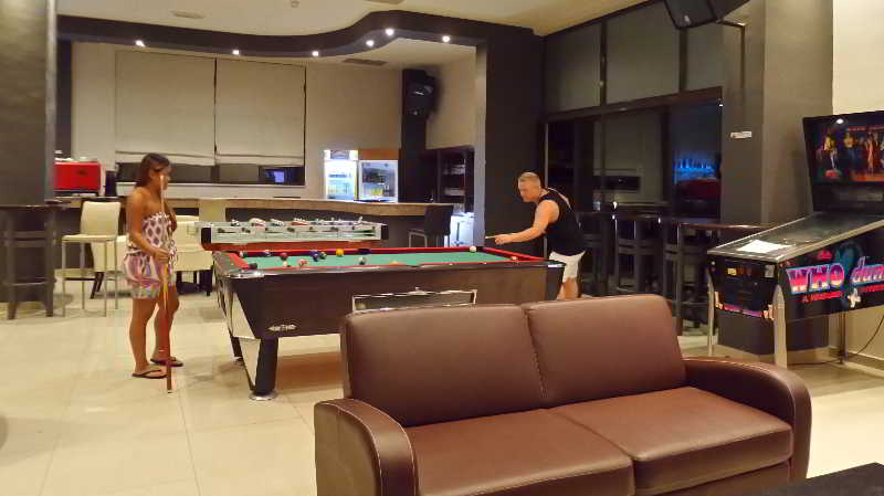 هتل Saint Constantin