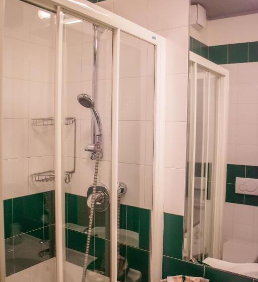 בית מלון כפרי West Point Airport