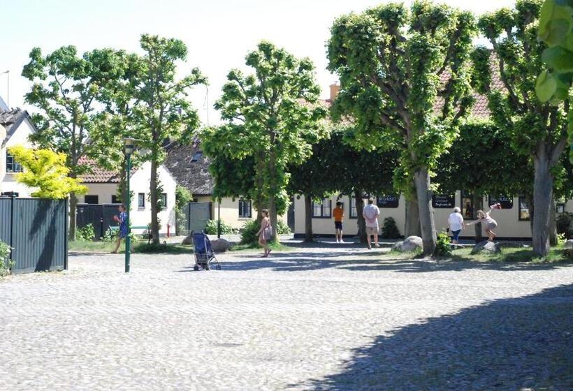 هتل Copenhagen Airport