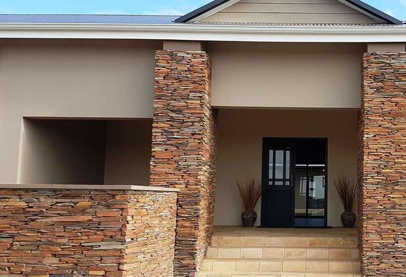 فندق Premier Resort Mpongo Private Game Reserve