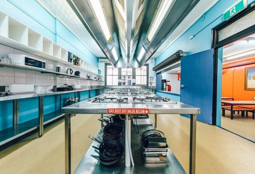 هاستل Maze Backpackers   Sydney