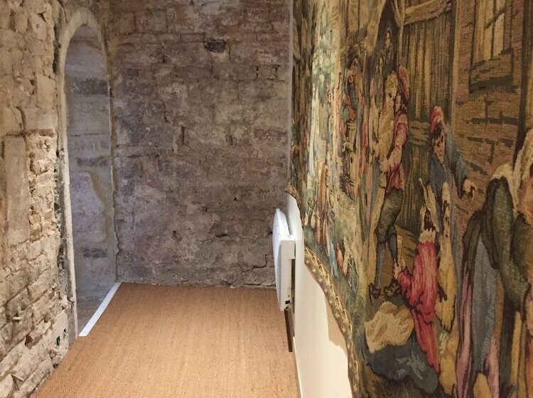 ホテル Abbaye De Maizieres