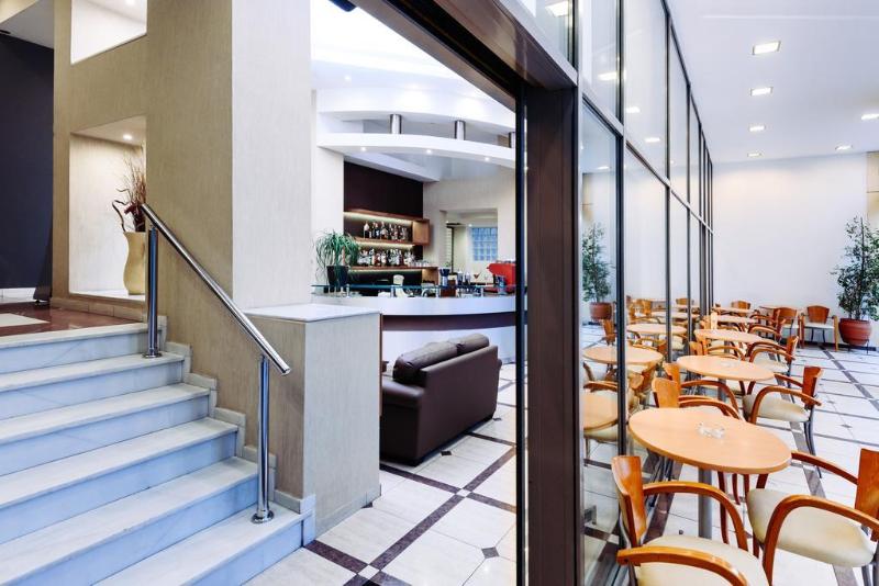 ホテル Athens Mirabello