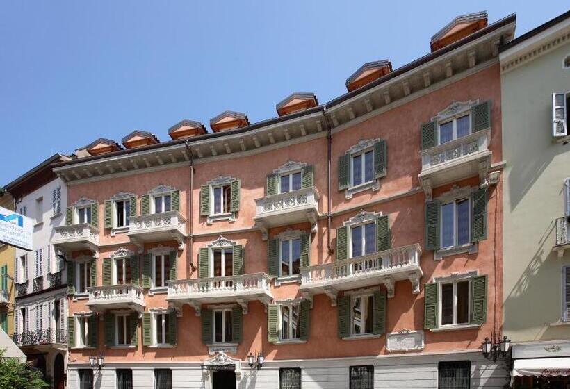 فندق Casa Romagnosi