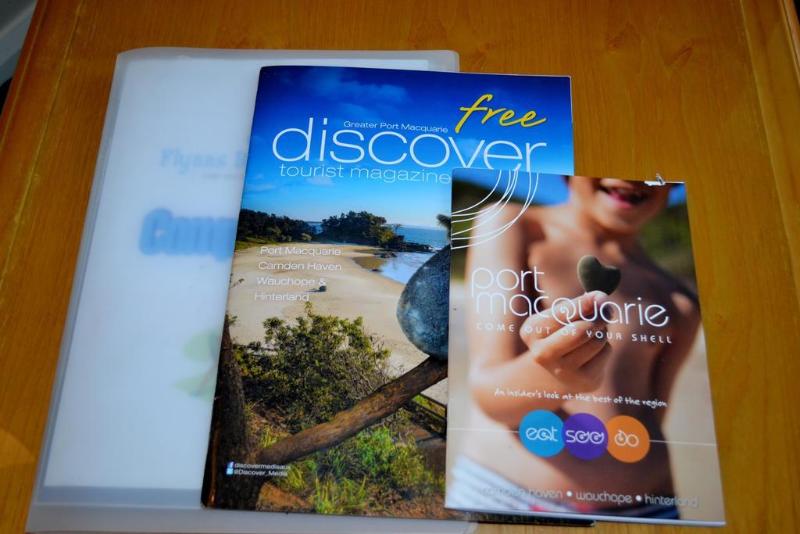 هتل Flynns Beach Resort