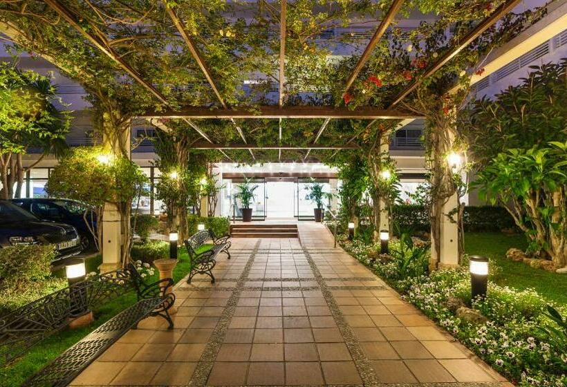 Отель Globales Pionero