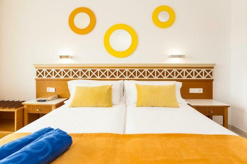 Отель Globales Pionero