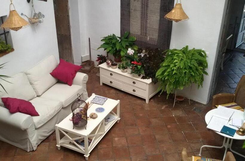 هتل La Casa De Bovedas Charming Inn