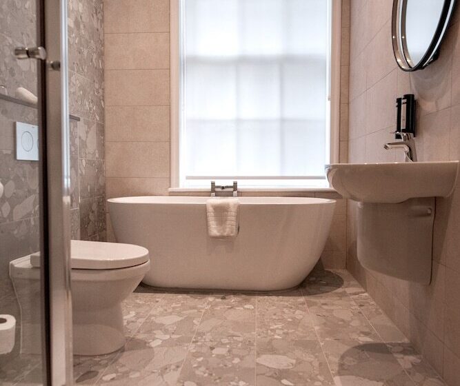 בית מלון כפרי Lace Market