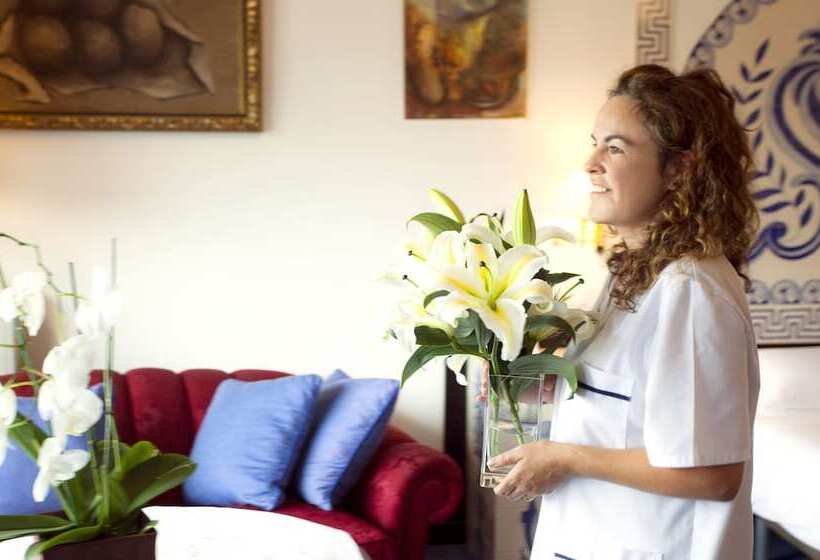 فندق Nuevo San Román De Escalante