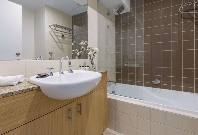 בית מלון כפרי Oaks Melbourne On Market