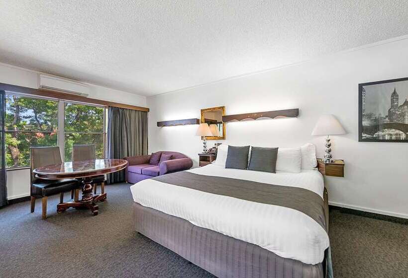 Quality Hotel Colonial Launceston