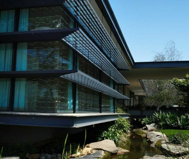 בית מלון כפרי Quest Flemington