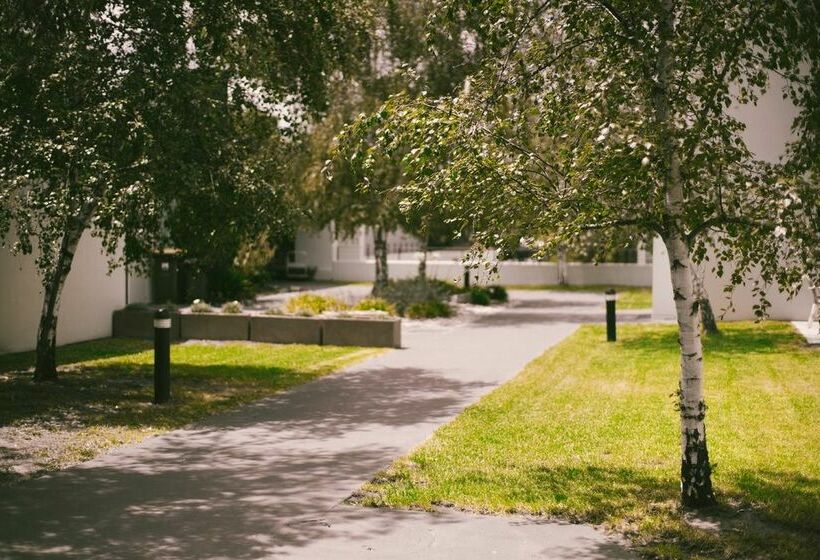 בית מלון כפרי Quest Flemington