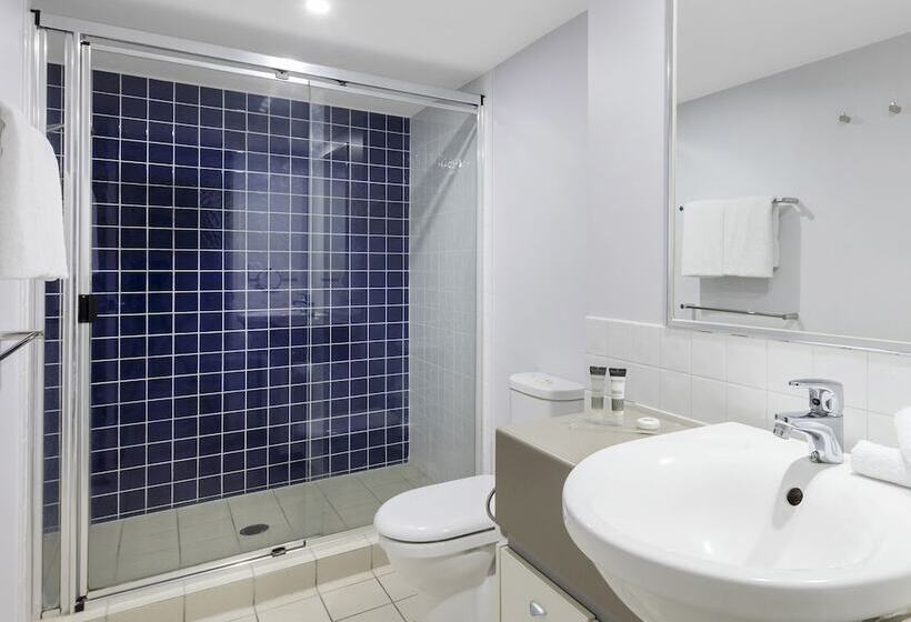 Oaks Brisbane Lexicon Suites