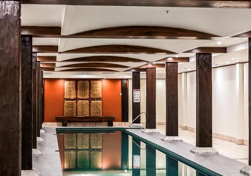 Oaks Sydney Goldsbrough Suites