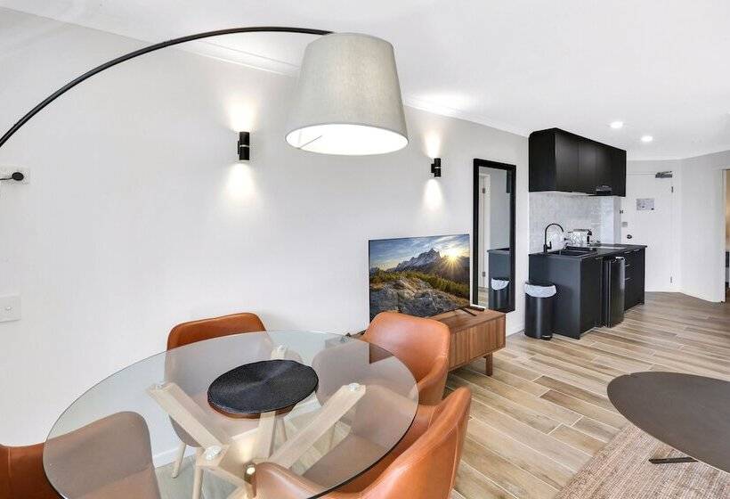 On The Beach Apartments