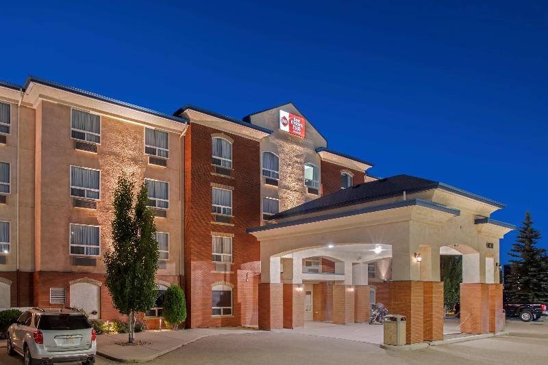 هتل Best Western Plus Red Deer Inn & Suite
