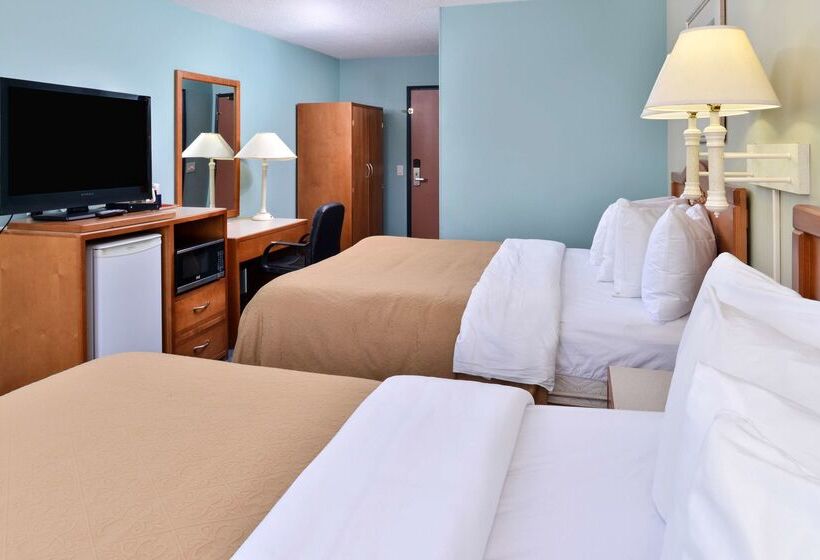 בית מלון כפרי Canadas Best Value Inn & Suites Castlegar