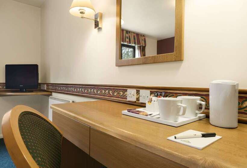 호텔 Days Inn Michaelwood M5