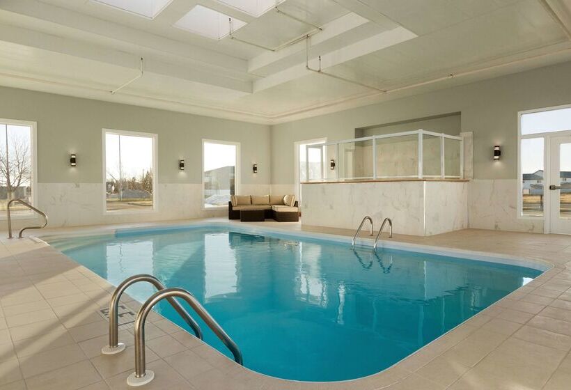 בית מלון כפרי Days Inn & Suites By Wyndham Brooks