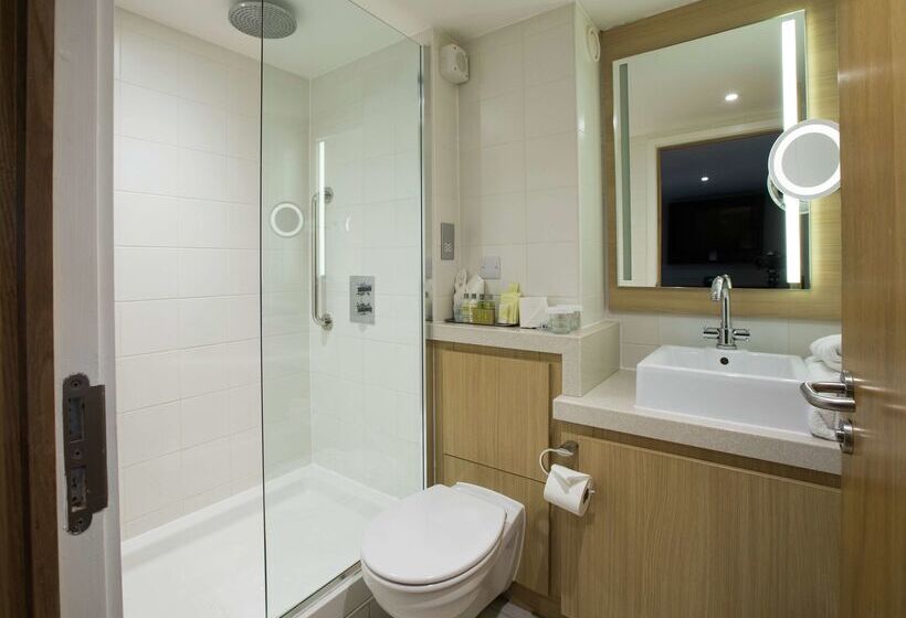فندق Doubletree By Hilton Coventry Building Society Arena