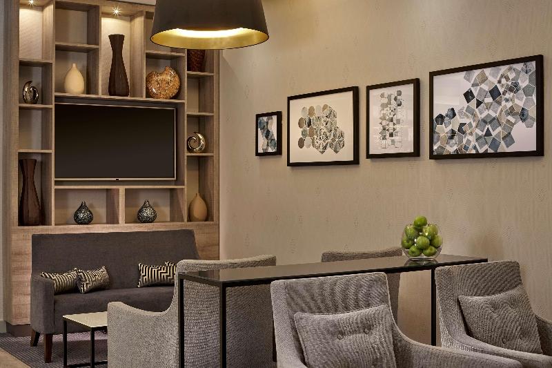 فندق Doubletree By Hilton Coventry Building Society Arena