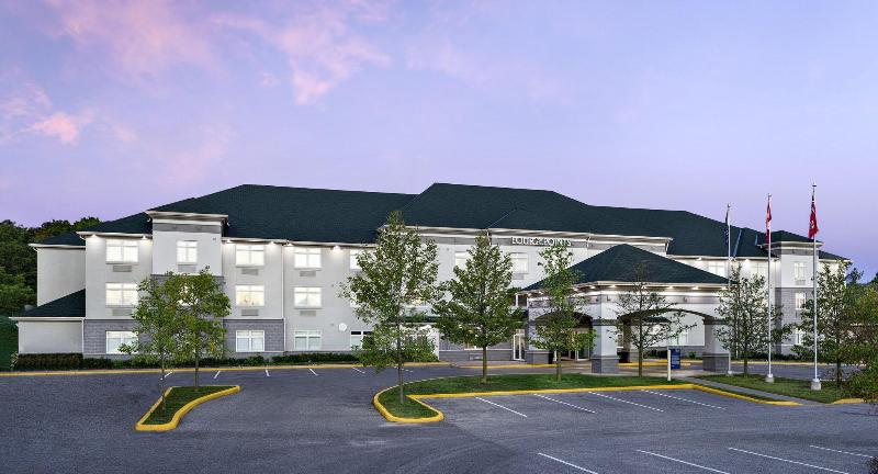 فندق Four Points By Sheraton Barrie
