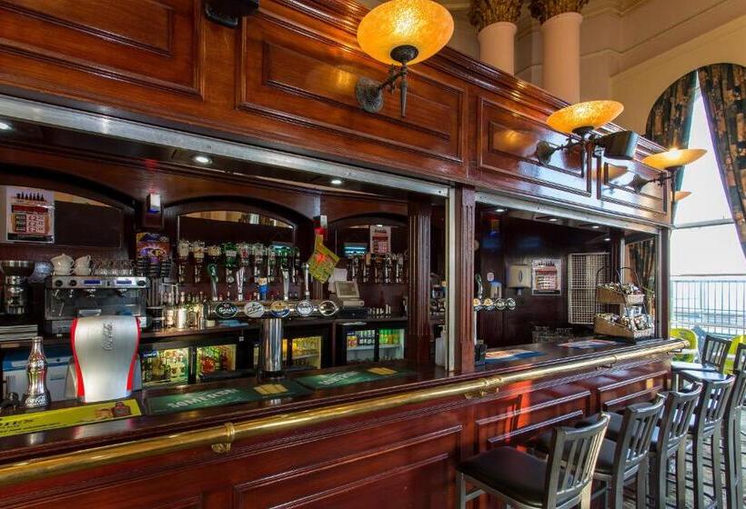 فندق The Grand Scarborough