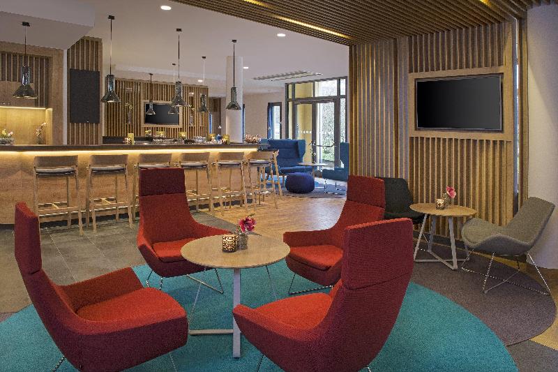 هتل Holiday Inn Express Baden Baden, An Ihg