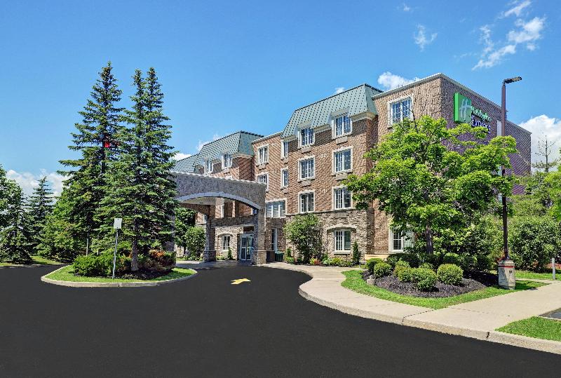 هتل Holiday Inn Express Whitby Oshawa, An Ihg