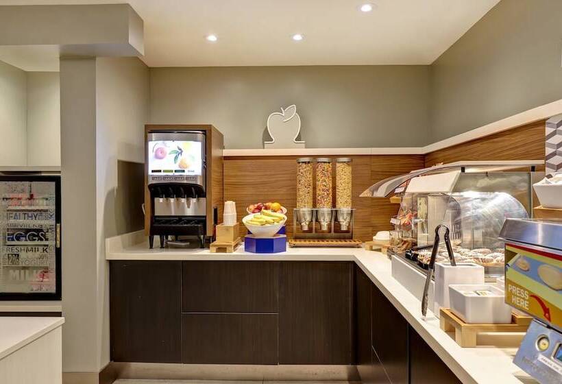 هتل Holiday Inn Express Whitby Oshawa, An Ihg