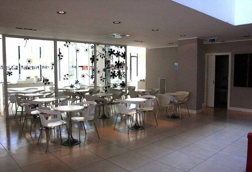 Ih Hotels Milano Watt 13
