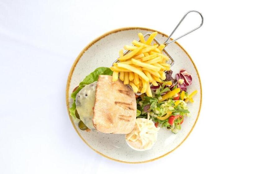 בית מלון כפרי Imperial