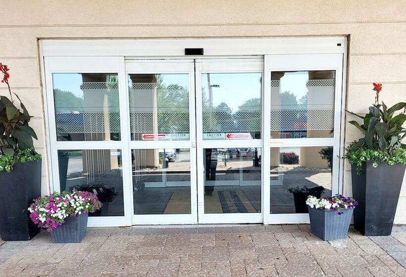 هتل Holiday Inn Express & Suites Kitchener Southeast, An Ihg