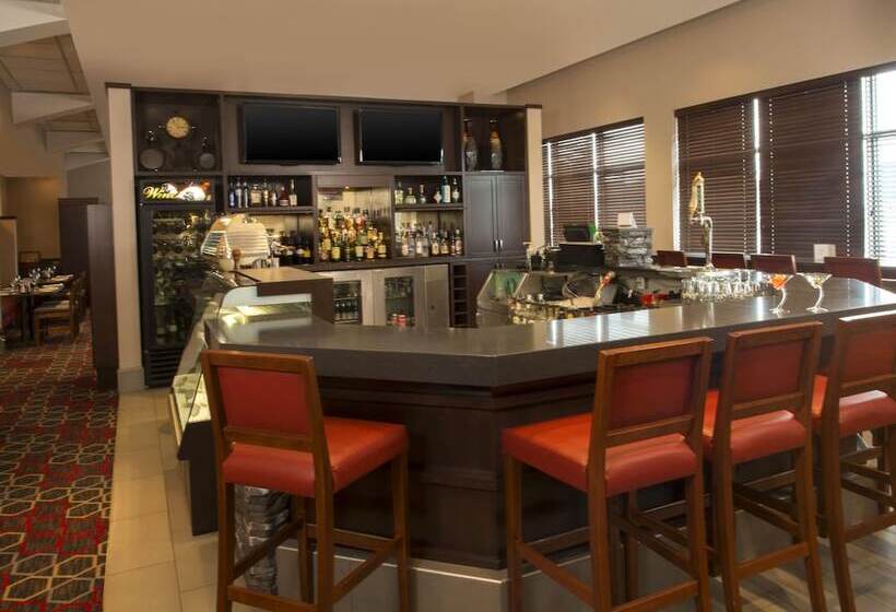 هتل Lakeview Signature, Trademark Collection By Wyndham