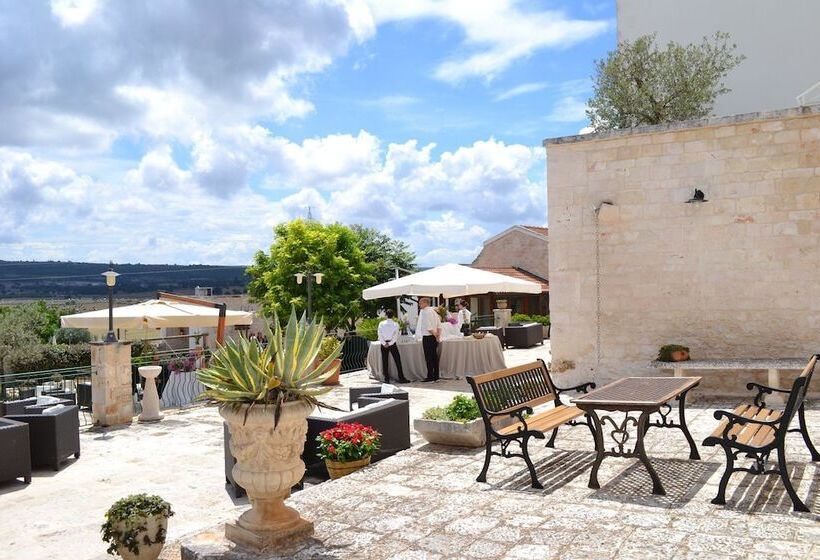 هتل Masseria Torricella