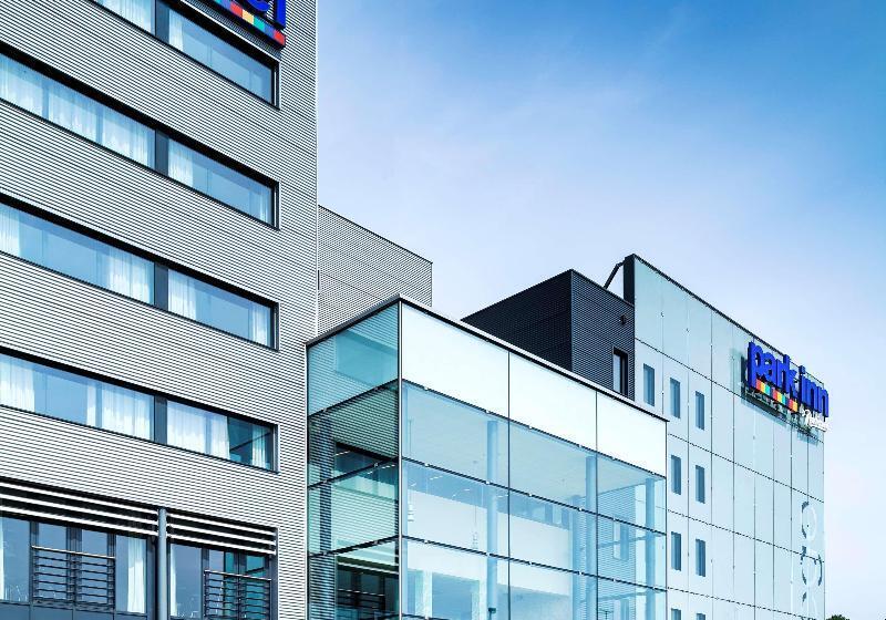 فندق Park Inn By Radisson Liege Airport