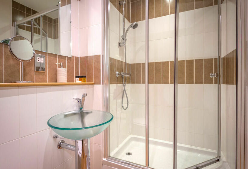 هتل The Postbox By Bridgestreet