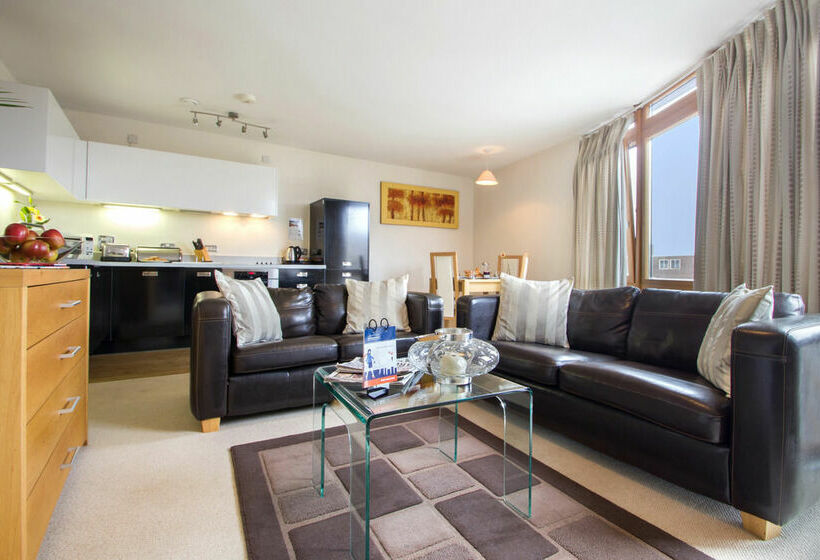 هتل The Postbox By Bridgestreet