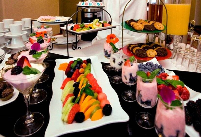 هتل Residence Inn By Marriott Montreal Airport