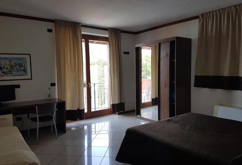 هتل & Residence La Sibilla Cusiana