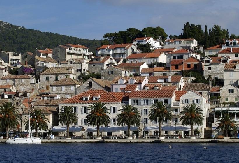 هتل Riva Marina Hvar