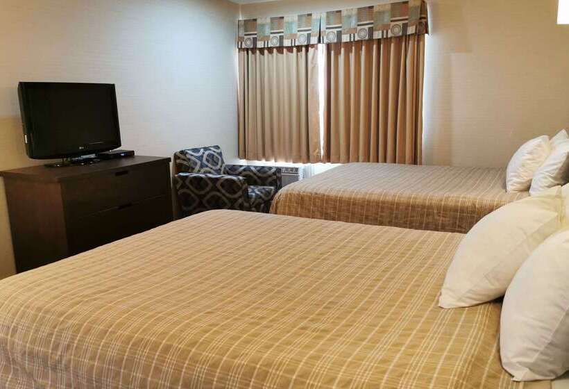 هتل Rodeway Inn & Suites